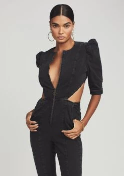 Kiara Jumpsuit -Zesty Dresses Sales 210921 RETROFETE ECOMM SET2 SHOT27 4557