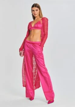 Shep Silk Pant -Zesty Dresses Sales Ecommerce Crop 221115 Ecom SET1 SHOT 05 1462