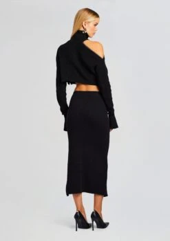 Neumi Sweater -Zesty Dresses Sales Ecommerce Crop 23 10 18 NEUMISWEATER NICOLETTESKIRT BLACK 1908 ECOMM 66e847f4 39e3 47f0 9caf b946070e0d4d