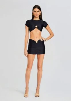 Kaida Lycra Cropped Shirt -Zesty Dresses Sales Ecommerce Crop 23 12 18 KAIDASHIRT BLACK 0625 ECOMM