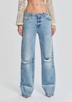 Margot Cuffed Boyfriend Jean