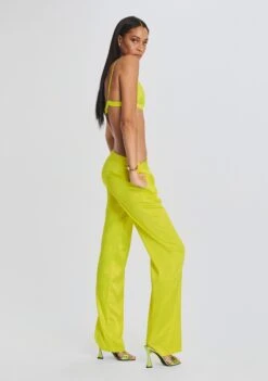 Suki Silk Pant -Zesty Dresses Sales Ecommerce Crop 230111 SET1 Shot 31 4972 eComm eComm 7c0bacbb cb9b 4159 9296 e0d98f61436f