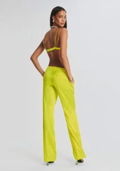Suki Silk Pant -Zesty Dresses Sales Ecommerce Crop 230111 SET1 Shot 31 5008 eComm eComm cc480406 1691 462b 9305 40587ceb662b