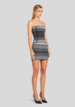 Lise Top -Zesty Dresses Sales Ecommerce Crop 24 01 10 LISETOP MINETTESKIRT METALLICBLACKSILVER 0612 ECOMM