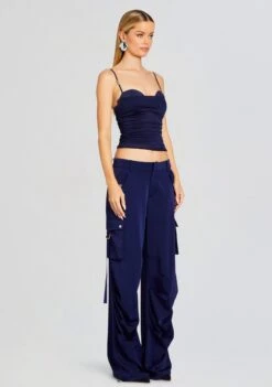 Reyes Top -Zesty Dresses Sales Ecommerce Crop 24 01 11 REYESTOP LAISATINCARGOPANT NAVY 0856 ECOMM