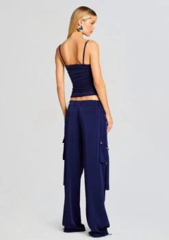 Reyes Top -Zesty Dresses Sales Ecommerce Crop 24 01 11 REYESTOP LAISATINCARGOPANT NAVY 0861 ECOMM