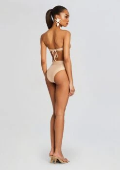 Kandall Bikini Top -Zesty Dresses Sales Ecommerce Crop 24 02 15 KANDALLBIKINITOP CLAIREBIKINIBOTTOM CHRISTINEMESHMAXISKIRT BODY107 2530 ECOMM