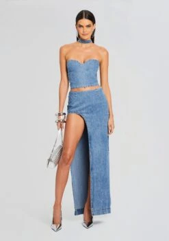 Wynter Denim Skirt -Zesty Dresses Sales Ecommerce Crop 24 03 13 RORYTOP WYNTERSKIRT OASIS 0704 ECOMM a3479b79 06ec 428d a0a5 60fdd6833ec4